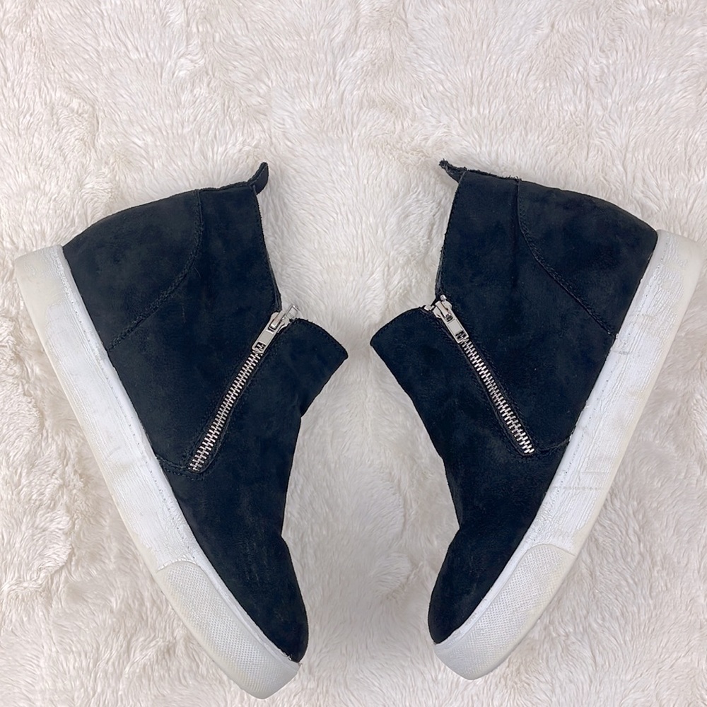 Soda Platform Wedge Sneakers